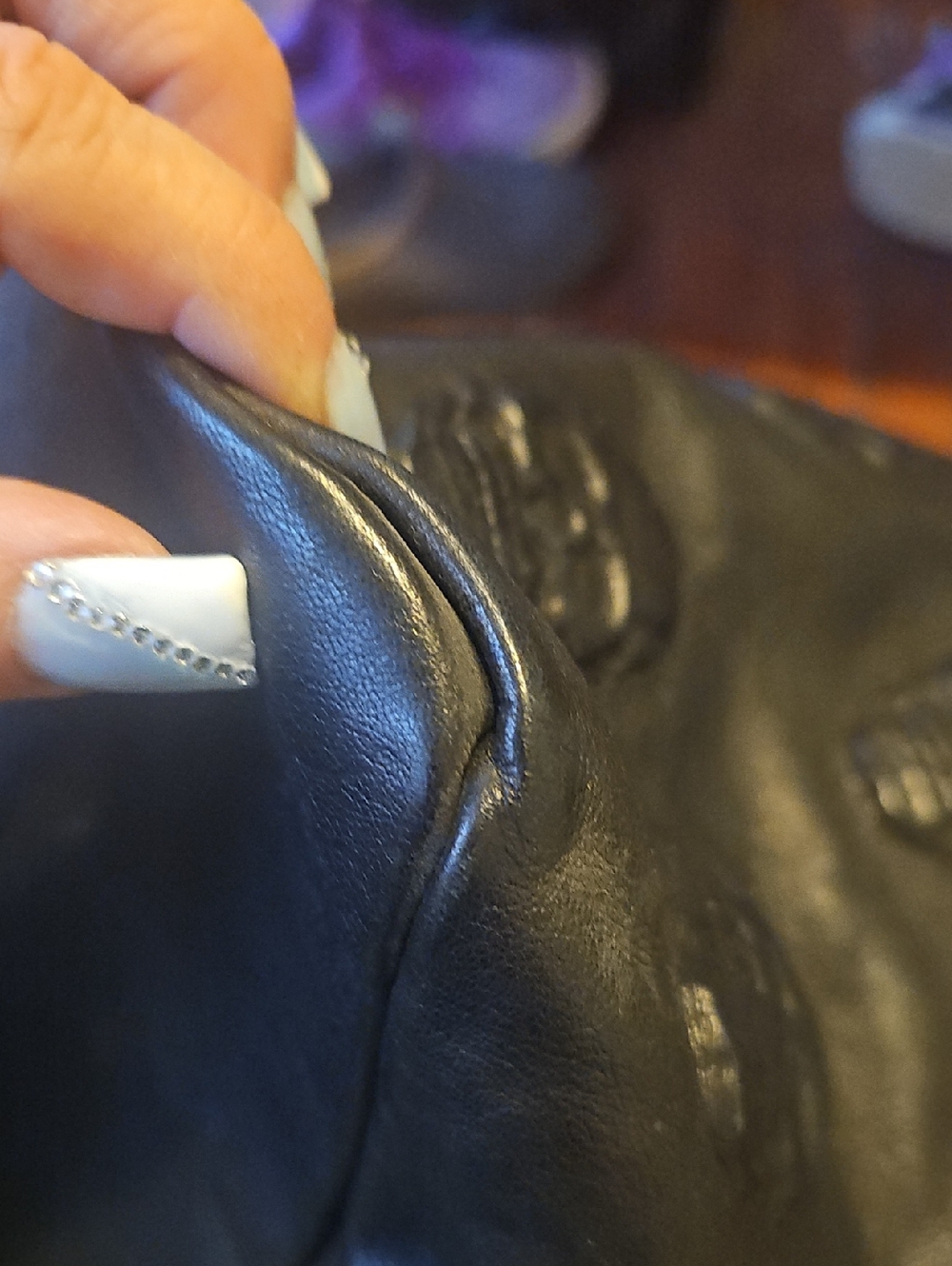 Black Leather Skull Embossed Tote Bag - Picture 10 of 12